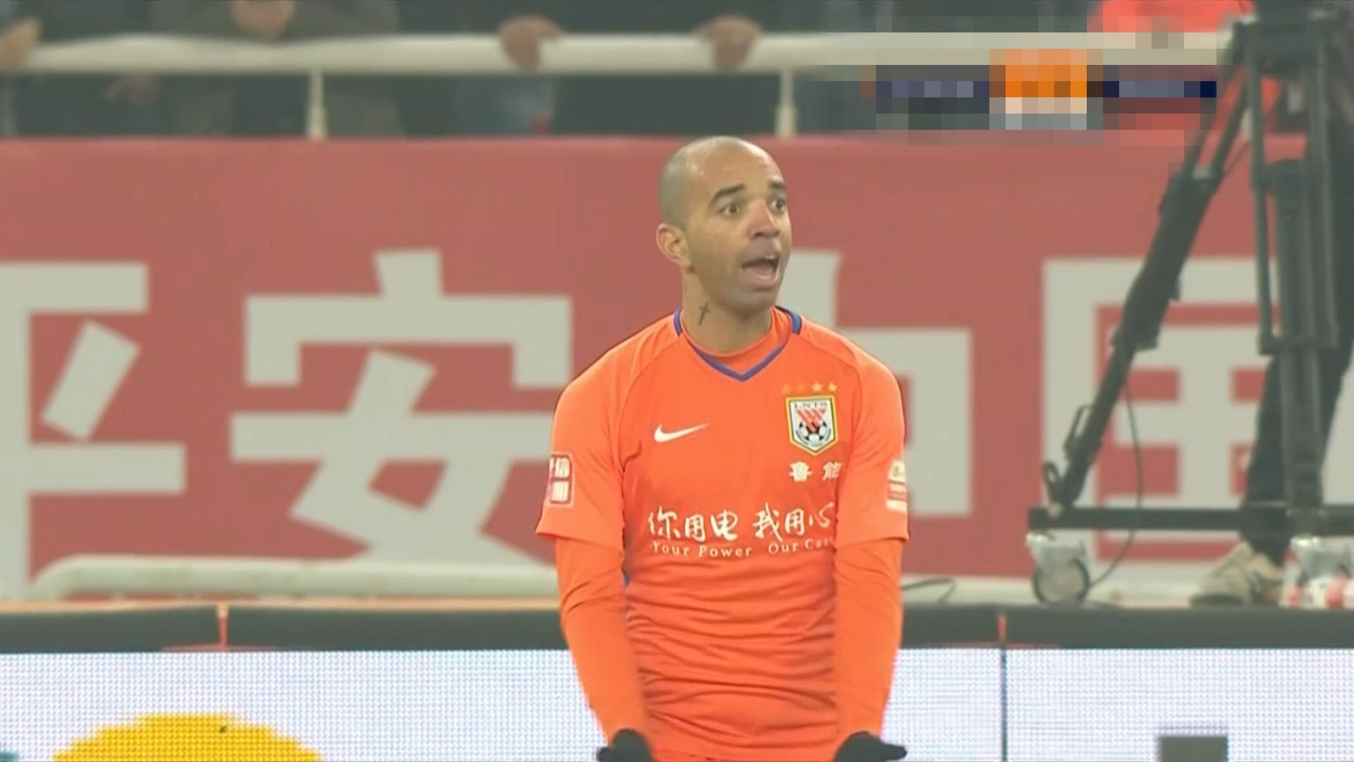 段刘愚进球被吹无效,塔尔德利越位视频