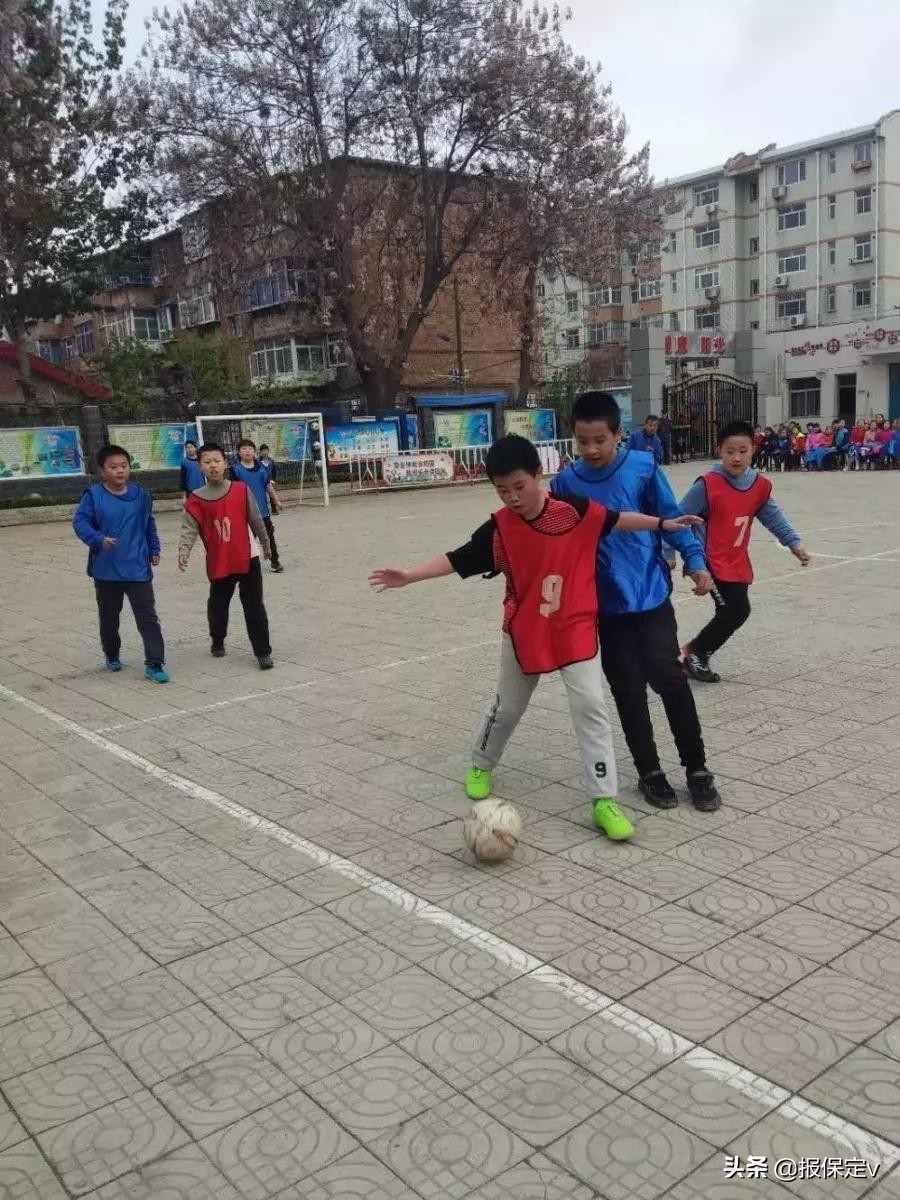 驰骋足球赛场,新市场小学春季足球联赛