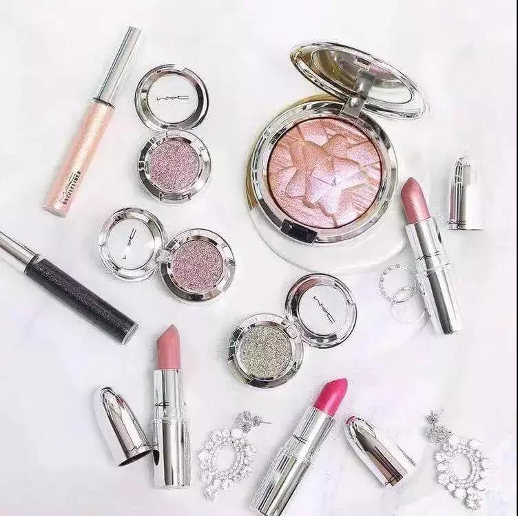 女生最想要的礼物清单图文,圣诞礼物推荐十大女生喜欢的礼物