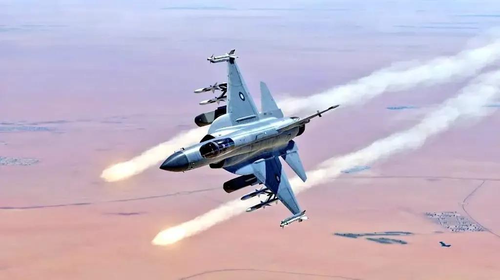 阿塞拜疆从巴基斯坦购进21架枭龙战机，作为未来空军作战中坚