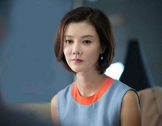 老婆出轨了我该不该走,老婆出轨跑了有什么办法找到她