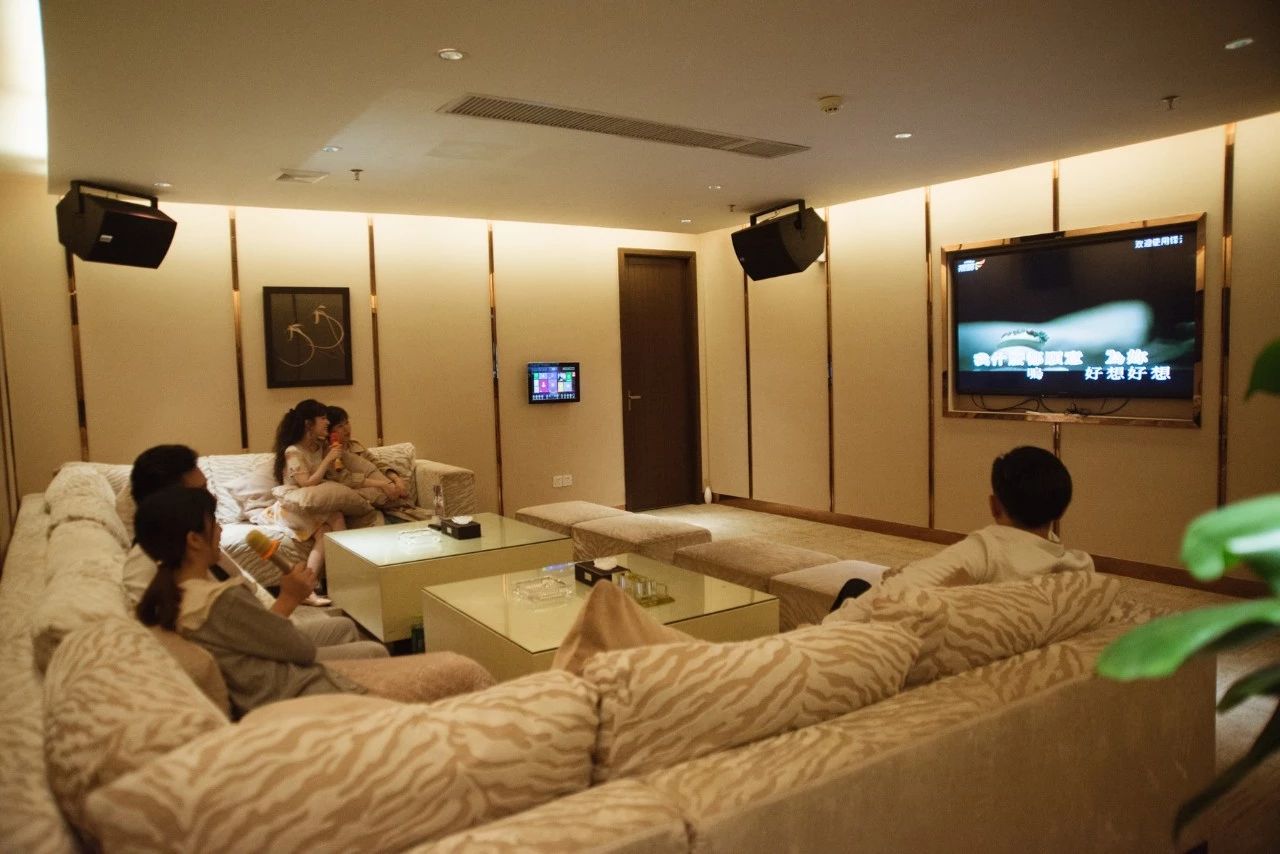 广州最值得泡温泉的地方,国内最好的避暑泡温泉的地方