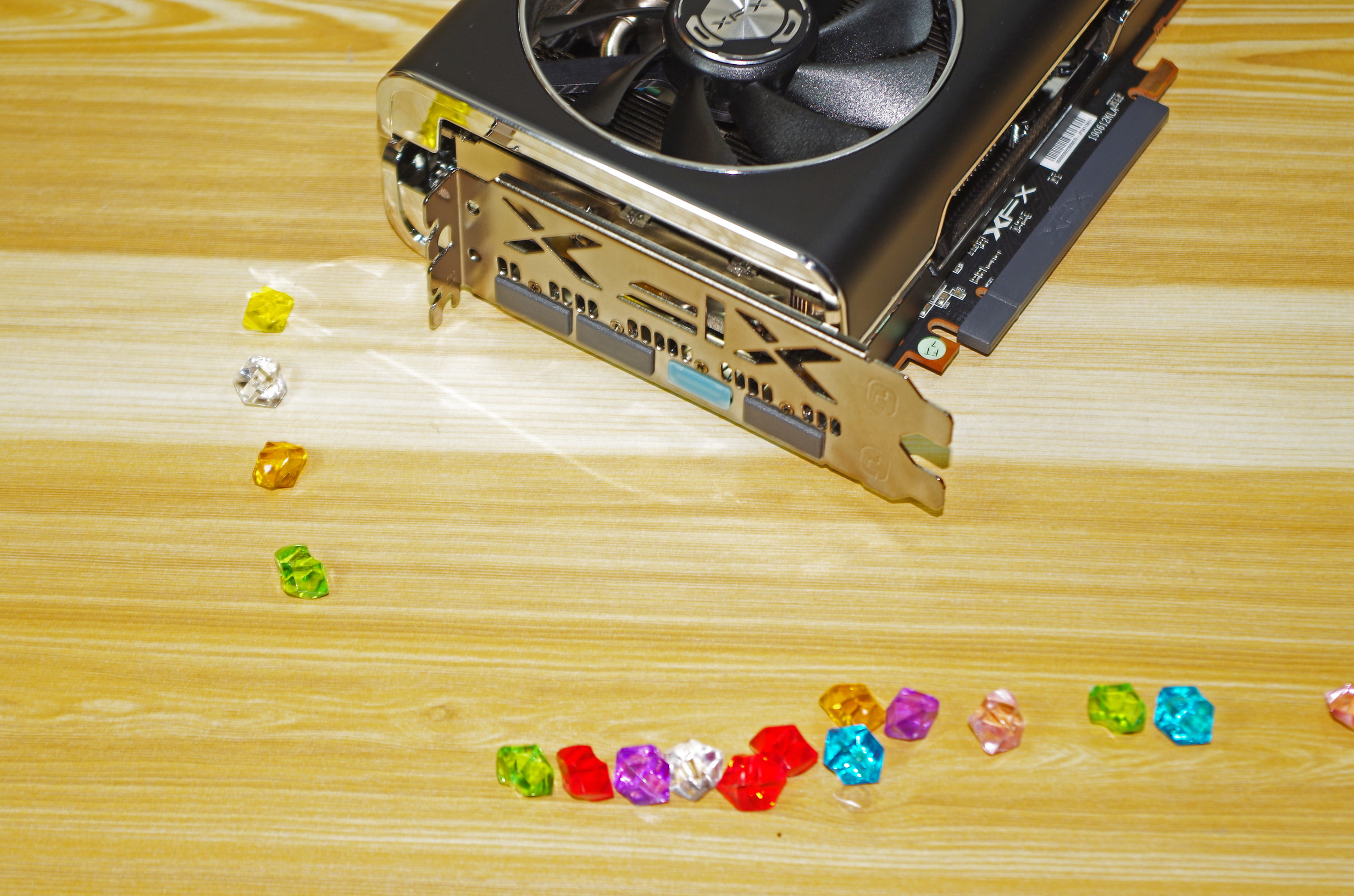 声卡pci和pci-e的区别,pcie网卡有线会挡住显卡吗