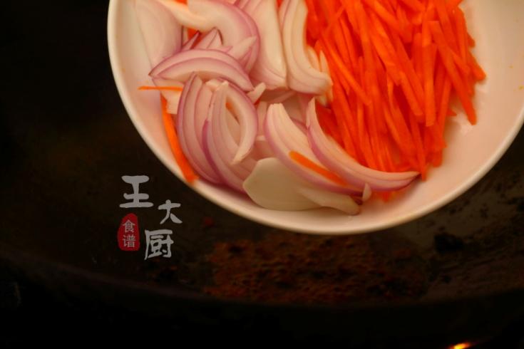 年糕怎样做既好吃又简单,年糕做什么吃好吃又简单