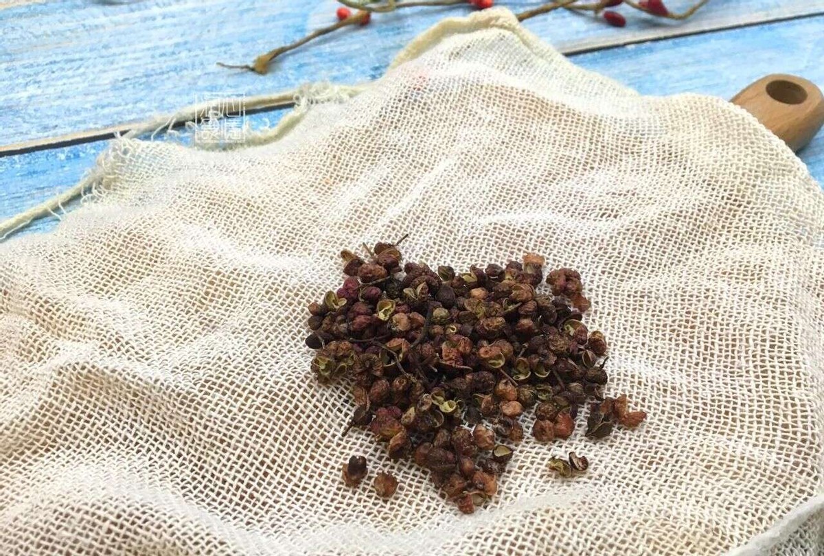 大米防止生虫密封用塑料袋可以吗,密封大米为什么还生虫蚂蚁庄园