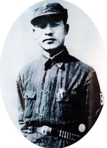 彭雪枫：抗战牺牲高级将领，毛*东泽**称他是虎胆英雄，遗腹子是上将