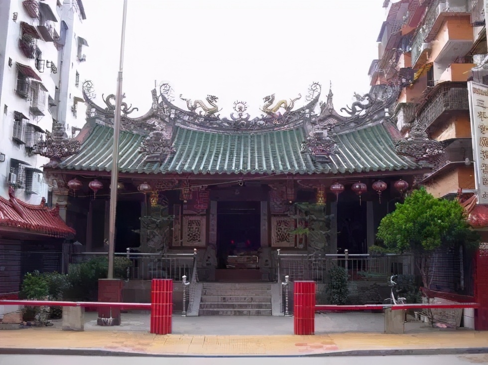 漳州有哪些祈福的寺庙,漳州市有个非常灵的寺庙