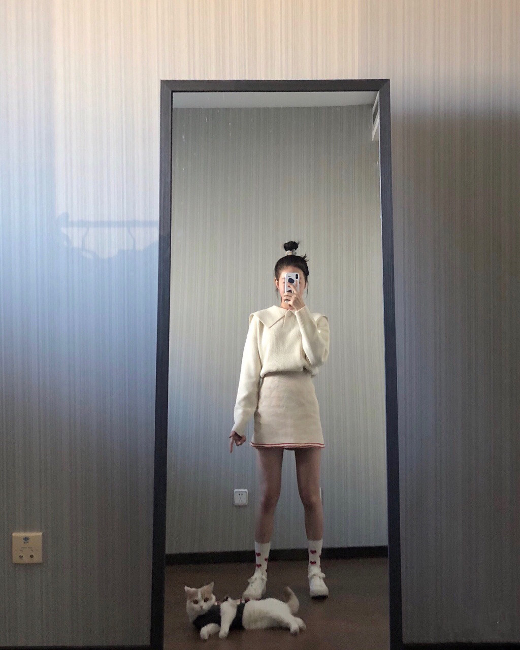 李子璇粉色吊带裙,李子璇穿搭夏季