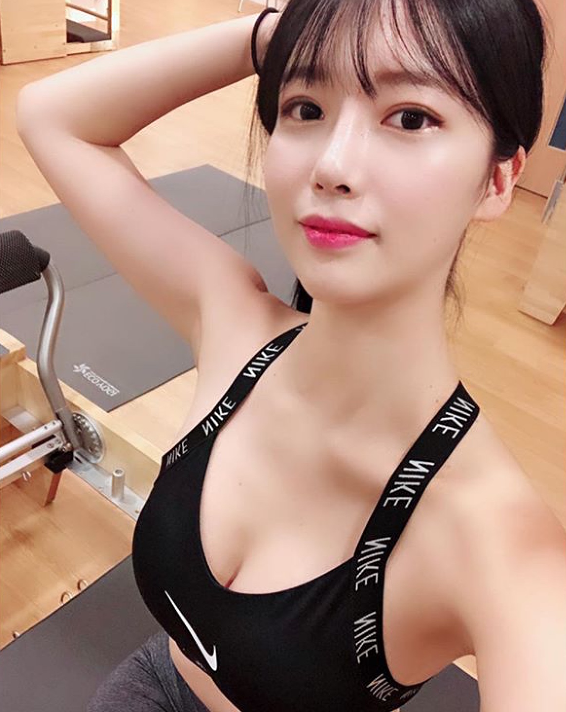 手臂燃脂训练视频,手臂肌肉塑形怎么练