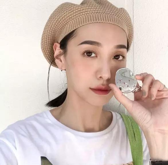 比豆沙色红一点的什么色号,比豆沙色还浅的颜色