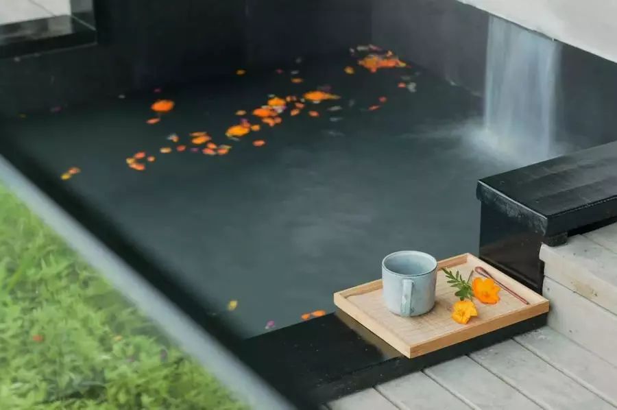 成都3-5天看雪泡温泉自驾游,成都周边泡温泉看雪景