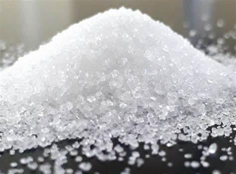 蜜蜂养殖，对比这3种糖的异同点，饲喂蜂群不迷茫