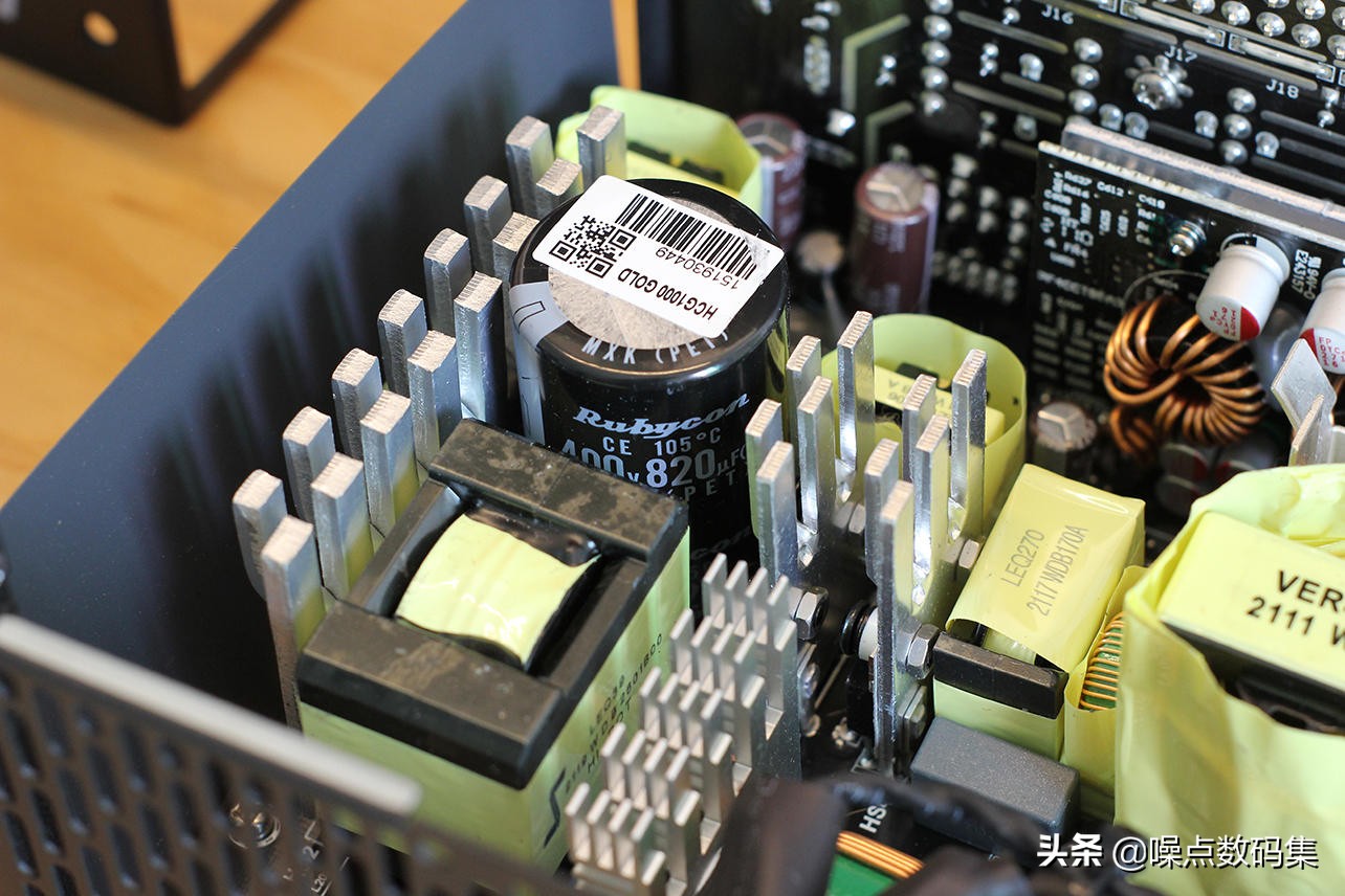 安钛克750w电源拆机,安钛克hcg650w电源安装教程