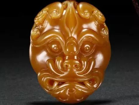 和田糖玉碧玉墨玉哪个值钱,啥样的翠青和田玉有收藏价值