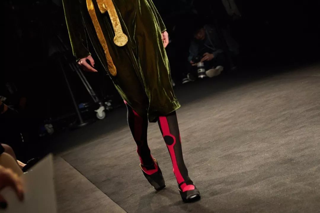 时尚伴手礼视频,时尚新潮的伴手礼