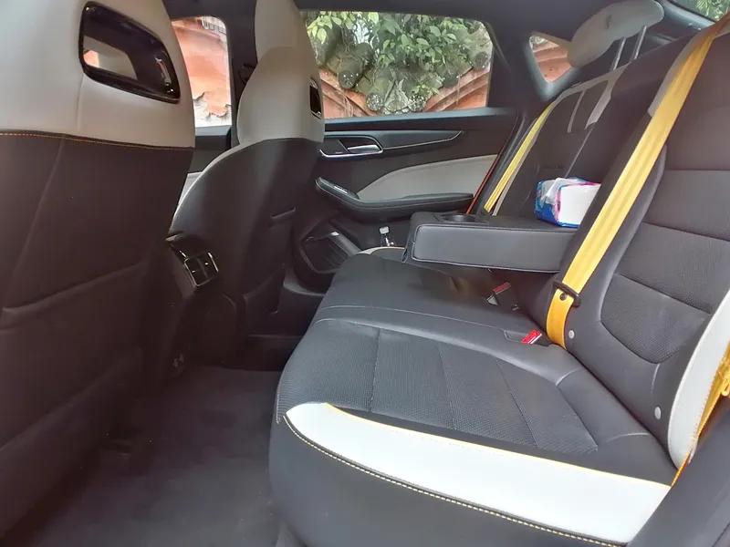 全新名爵mg6赛道试驾视频,名爵mg6pro下赛道