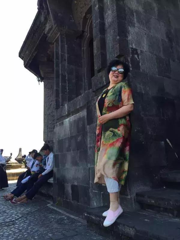 澶у鍑洪棬鏃呮父鎷嶇収濮垮娍鍚堣緫,涓浗澶у澶栧嚭鏃呮父