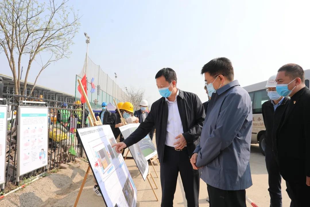 现场直击！阿布扎比—北京EY888航班入境西安后……