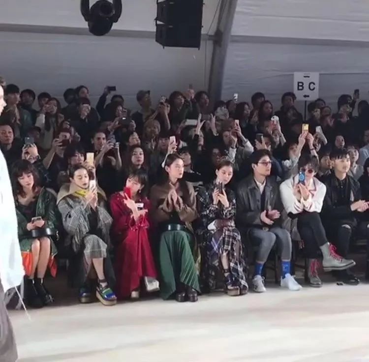 时装周的亲身经历,最日常的时装周