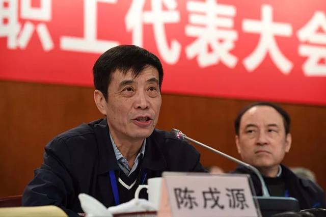 为什么归化球员拿不到工资,国足限薪令归化球员怎么办