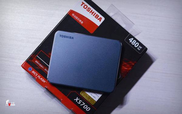 移动硬盘不能超过4g,东芝x300硬盘好吗