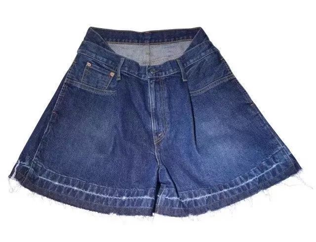 因为做家庭主妇太无聊，于是她创立了Sacai……