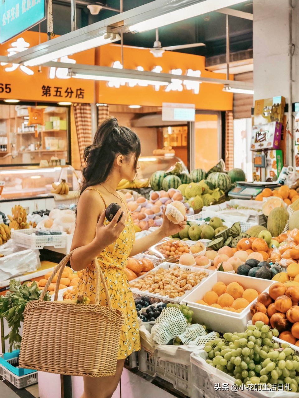 塑料袋收纳妙招废物利用,没用的塑料袋收纳法