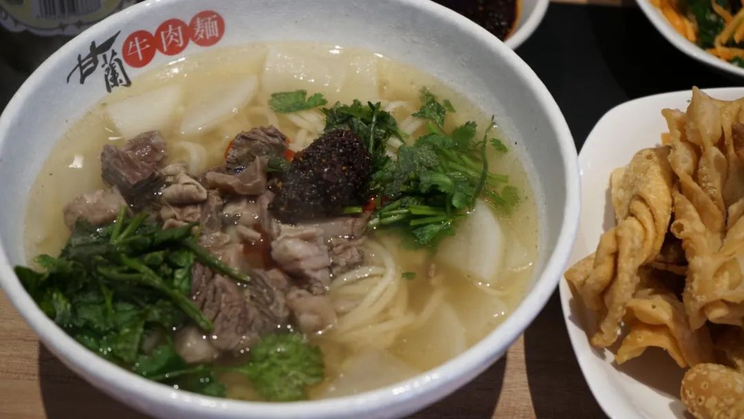 疫情期间，我和大阪开牛肉面店的老板聊了聊