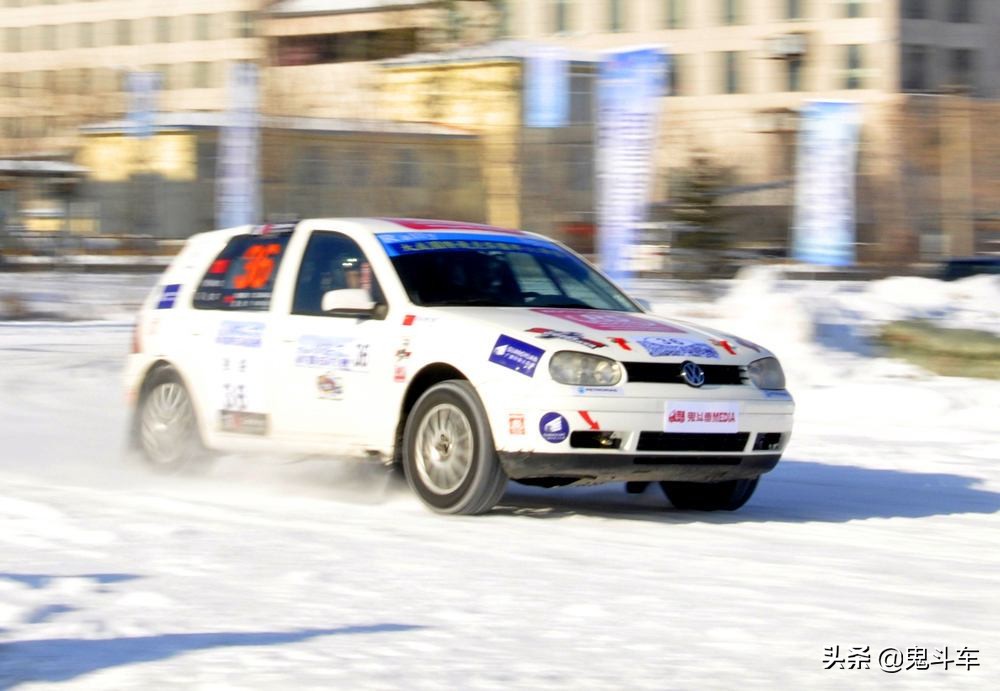 决胜雪山之巅吉林RS拉力车队出征CRC长白山冰雪站