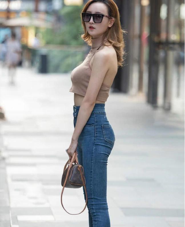 无痕牛仔裤小姐姐,隐形无痕牛仔裤百搭