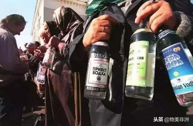 去了非洲才知道，人类才只是这个世界的过路者