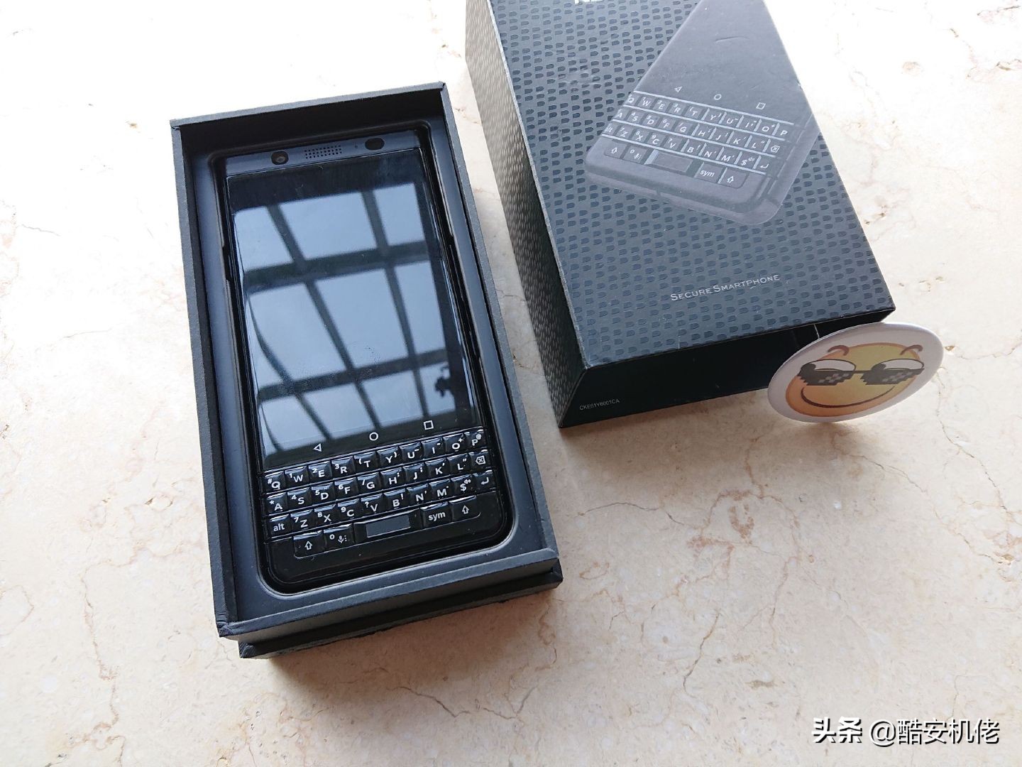 黑莓keyone普通版和精英版,全键盘黑莓中文输入体验