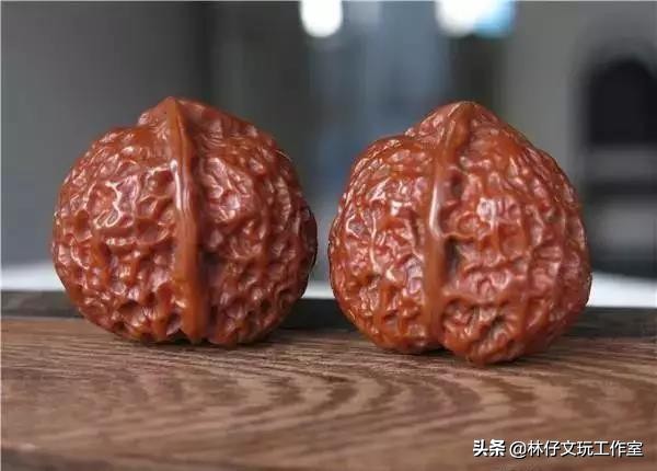 核桃文玩送刷子,文玩核桃作为礼物应该怎么送