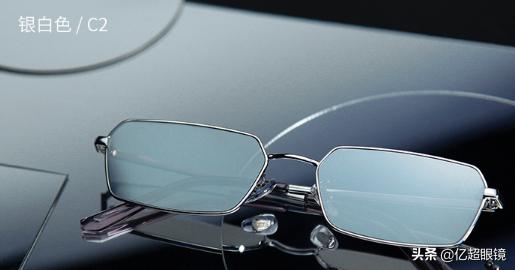 戴太阳镜又酷又霸气,戴上太阳镜更酷