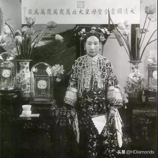 普通人也能戴得起的珠宝首饰,必须佩戴的珠宝首饰图片