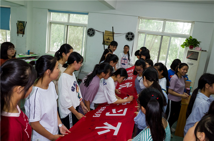 2022年编导艺考时间,北广之星编导艺考培训费用