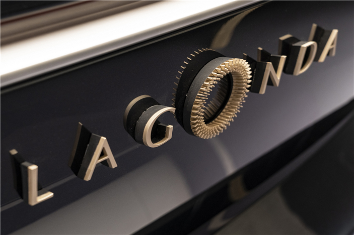 马丁租车给你一个完美的出行体验,阿斯顿马丁共享汽车