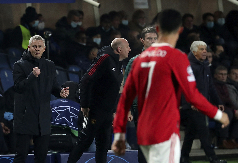 索帅红魔首笔引援c罗,索帅让c罗打首发