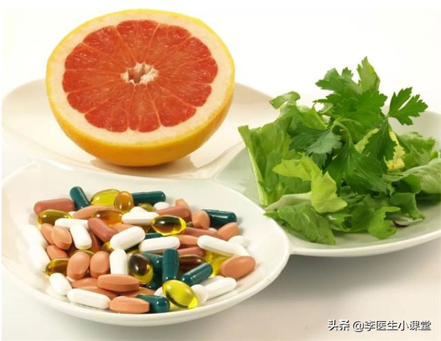 长口腔溃疡一般都是缺哪些维生素,口腔溃疡和长倒刺是缺乏什么