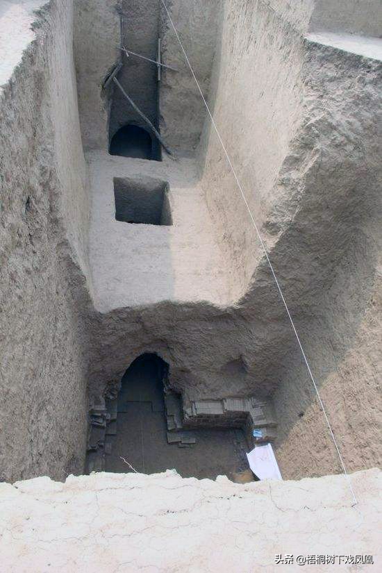 开国皇帝墓被挖开,唐朝开国皇帝墓被盗