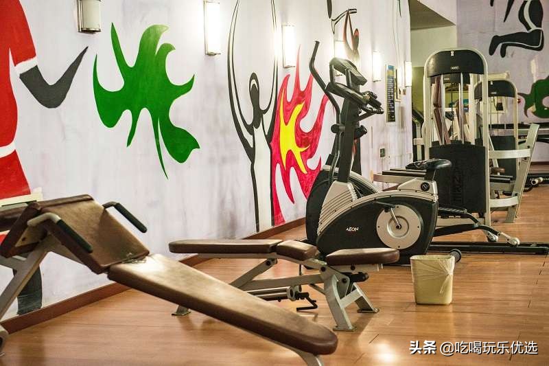 海拉尔淘气堡室内滑梯,欧乐堡水上世界儿童水滑梯