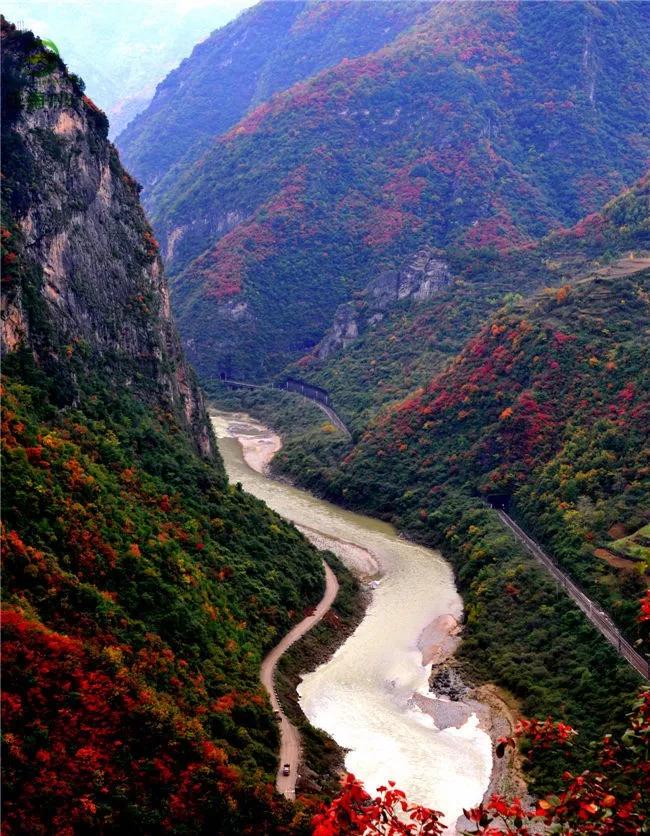 甘肃最缺水的地方,甘肃哪个地方水最好