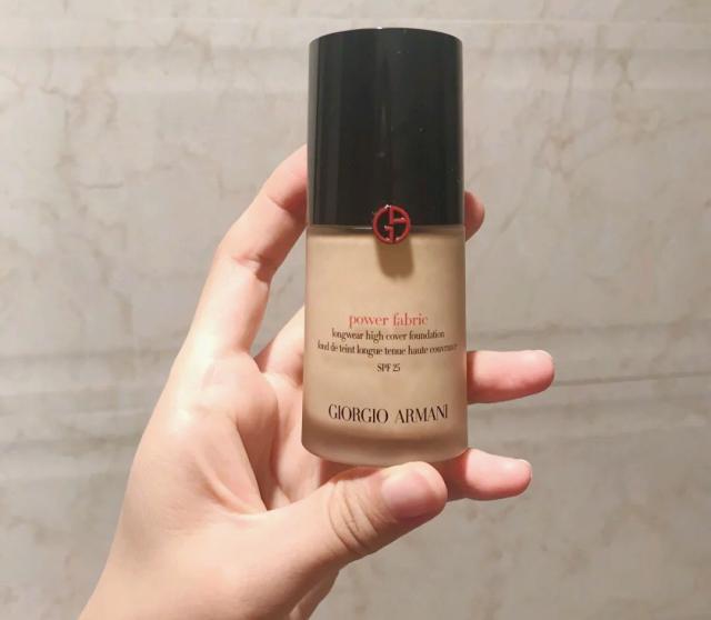 粉底液dw阿玛尼权力粉底液测评,油皮兰蔻粉底液和dwmac哪个好用