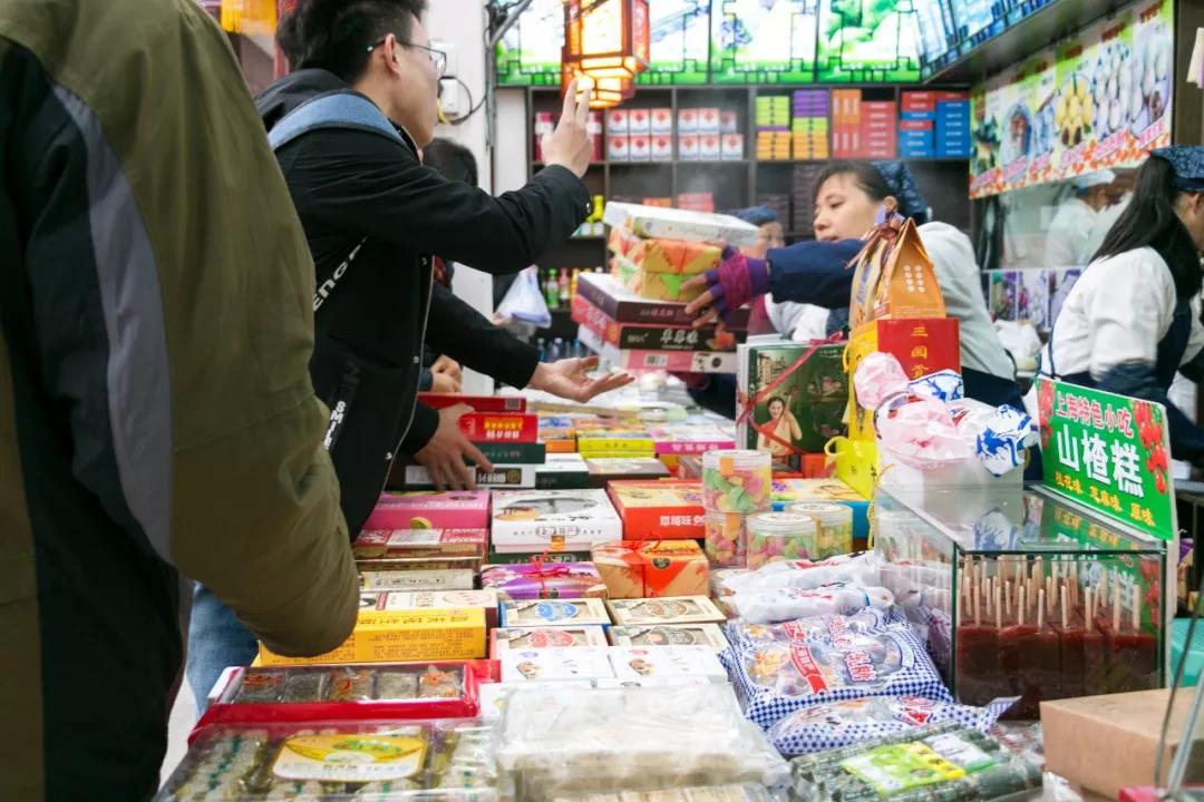 不是我说，上海人也太太太太太爱吃八宝饭了吧