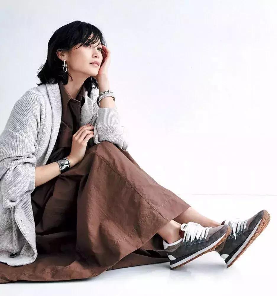 50岁穿搭运动鞋,50种运动鞋搭配