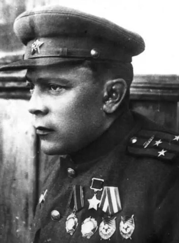 战斗民族的伏特加真的不能瞎喝啊,战斗民族的伏特加真的不能瞎喝