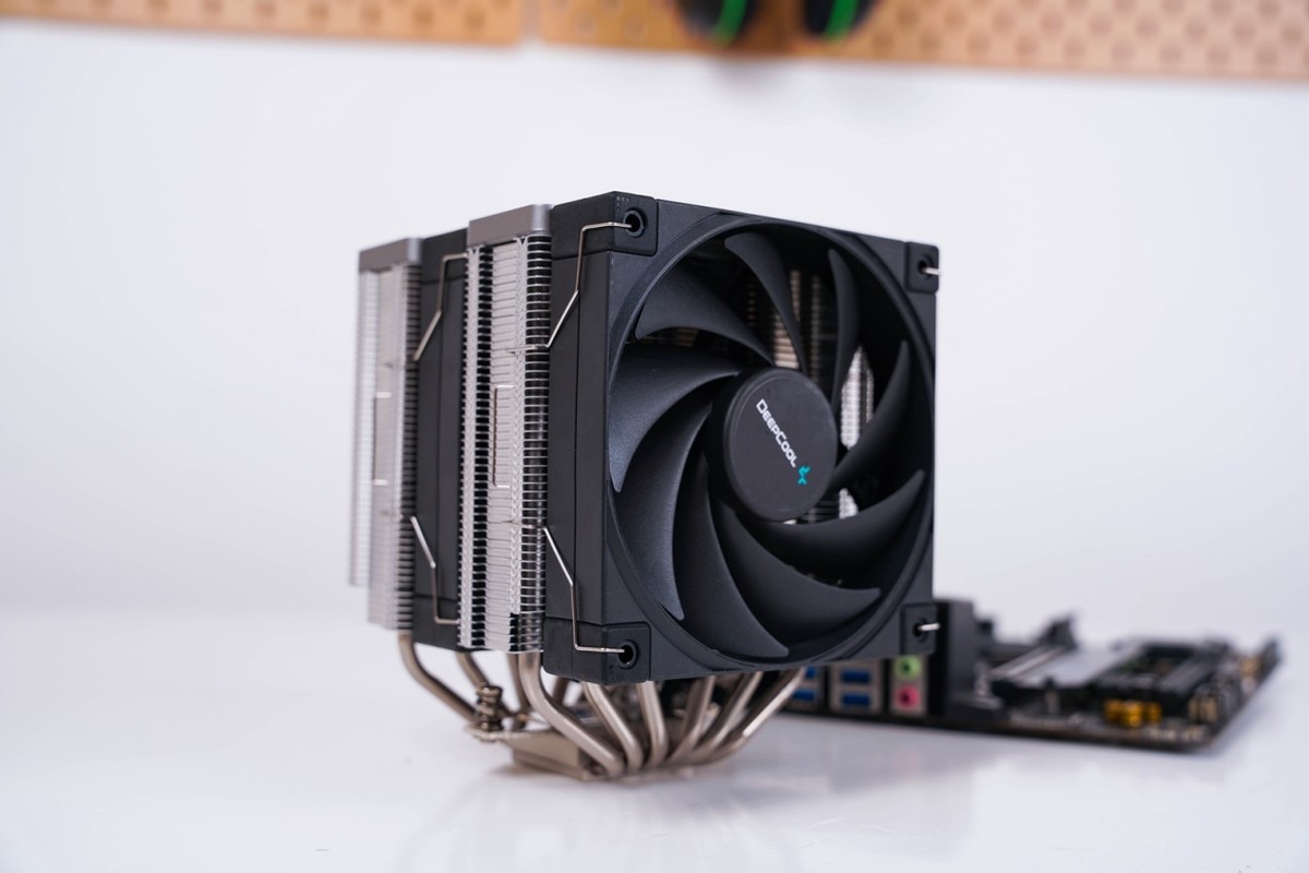 两千元以内的高性价比电脑主机,2020年中端电脑主机推荐