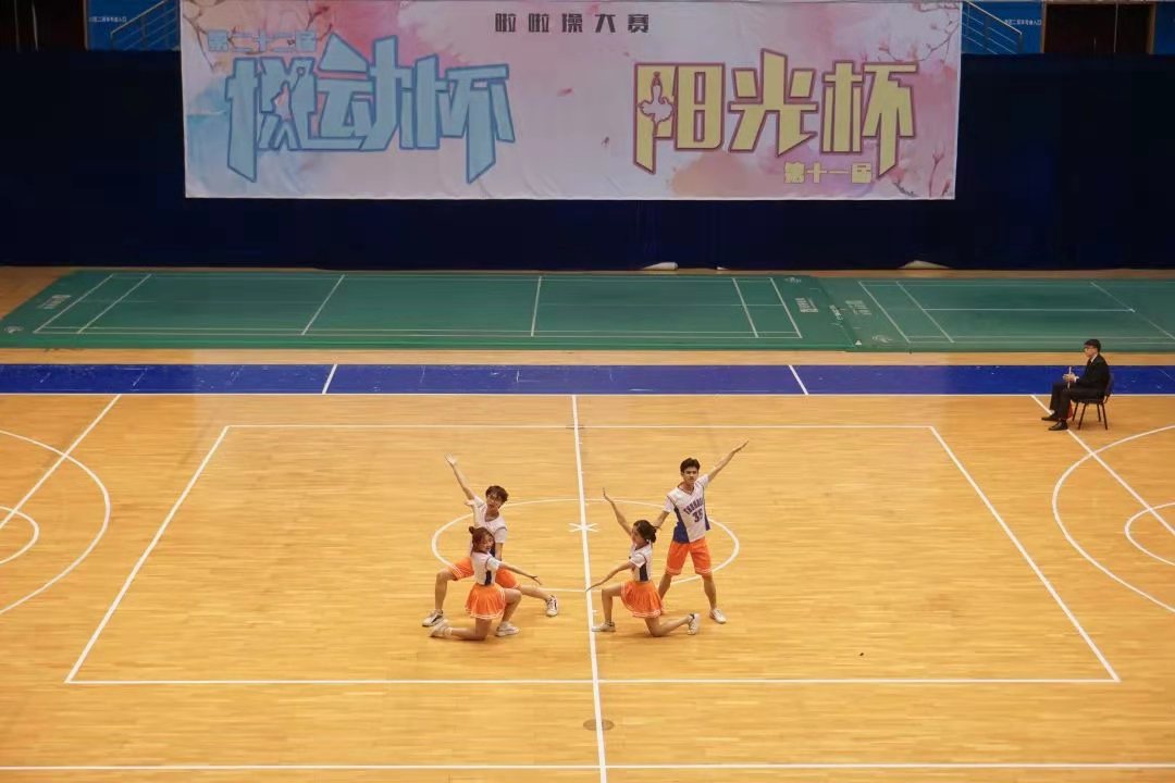 五月动起来图片,五月动起来舞蹈视频