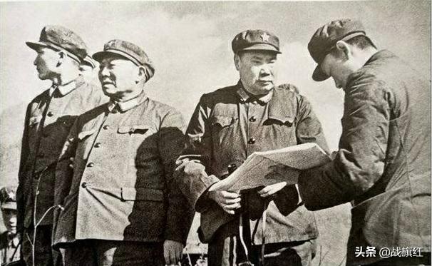 对越反击出征敬酒,对越反击参战老兵开车