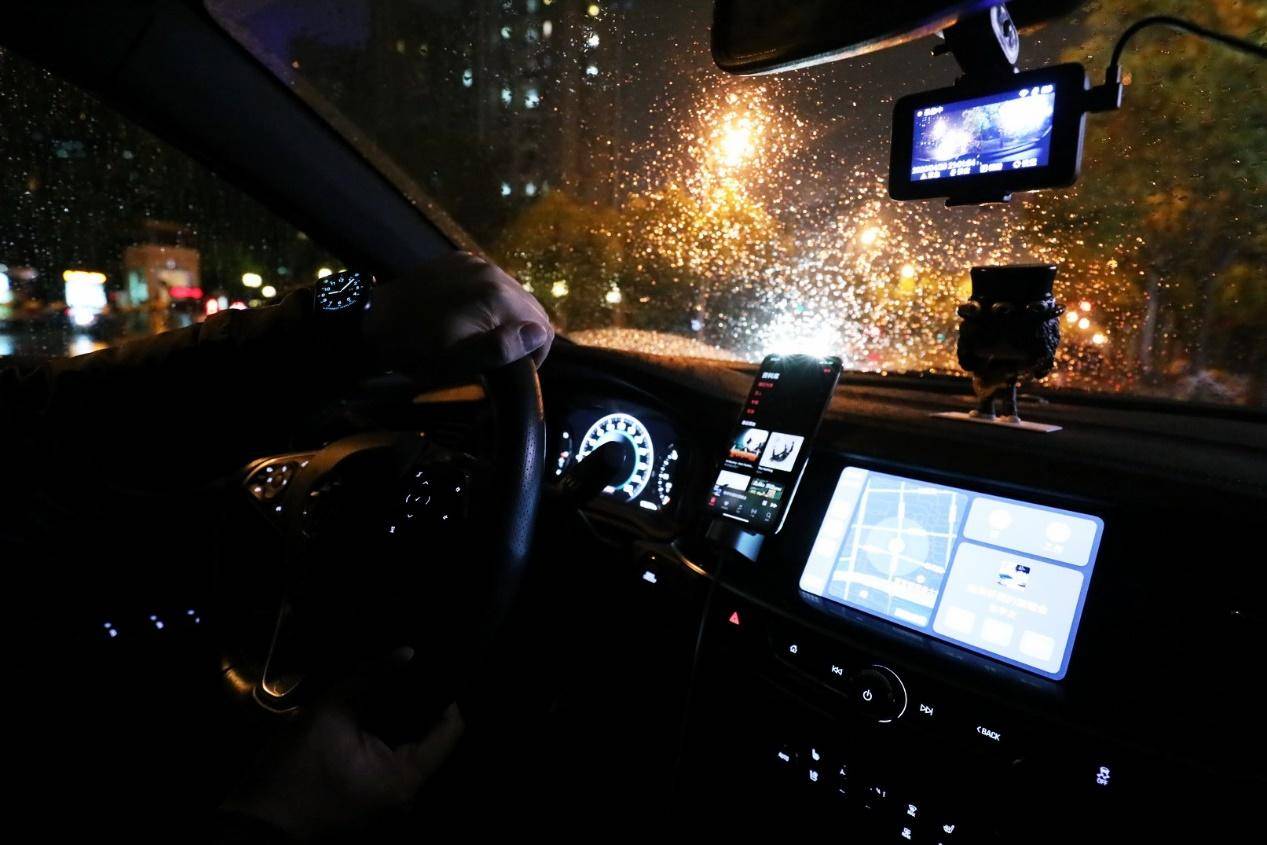 协同创造效率，智能提升幸福，苹果全家桶，融合你的精彩生活